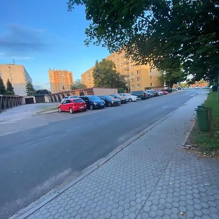 Klidny Byt Na Okraji Trutnova Apartment Luaran gambar